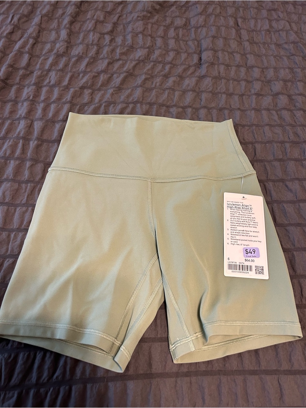lululemon athletica High-Rise Bike Shorts in Sage